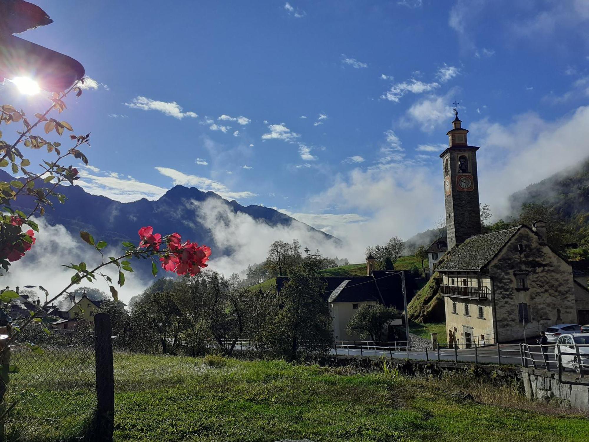 Tana Del Paradiso Baceno Buitenkant foto